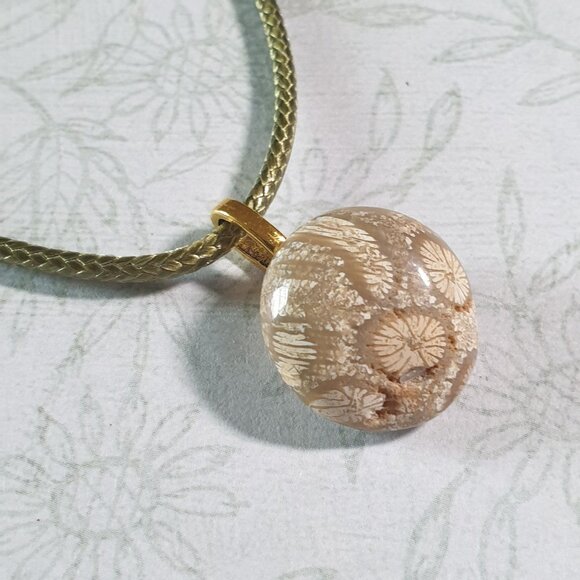 Leather Braided Chain Necklace Womens Fossilized Coral Pendant Adjustable Clasp - Picture 2 of 5